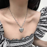 Fashionkova Sweet Cool Heart Chain Necklace Women Fashion Trend Carved Old Vintage Palace Style Openable Heart Photo Frame Pendant Necklace