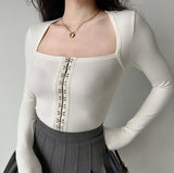 FashionKova - Monica Clasp Top